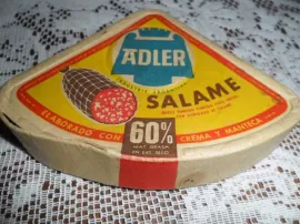 Queso Adler del Tirol: Un sabor auténtico que deleitará tus sentidos